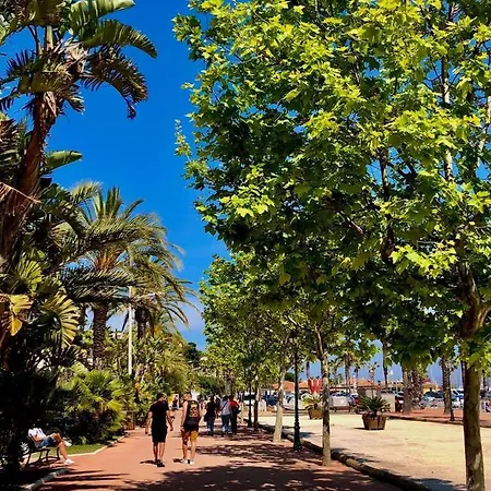 Résidence Le St Appartement Le Lavandou